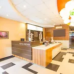 Life Hotel Sudirman Surabaya