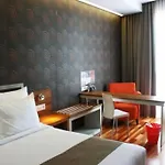 Life Hotel Sudirman Surabaya