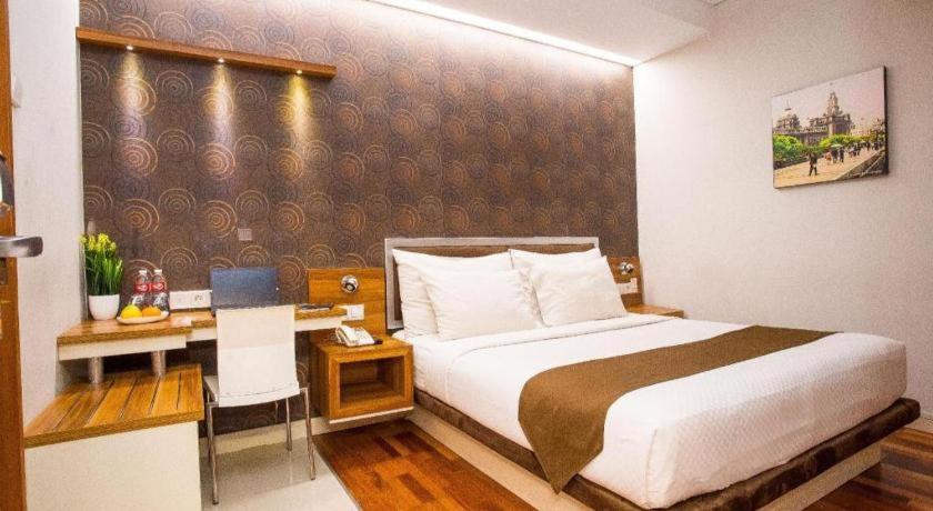 Hotel Life Sudirman